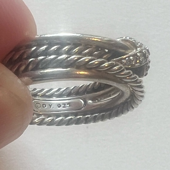 David Yurman Crossover ring silver in original box. Beautiful condition! - Picture 5 of 6